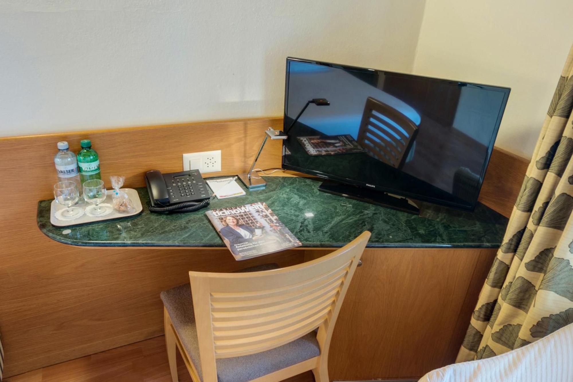 Bellavista Swiss Quality Hotel Gambarogno Екстер'єр фото